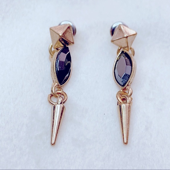 ❣️$25/3❣️ Black Rhinestone Dangle Earrings - Picture 1 of 7